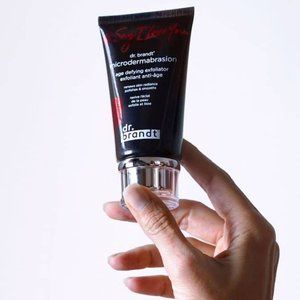 Dr. Brandt Microdermabrasion Age Defying Exfoliator Limited Edition 60g